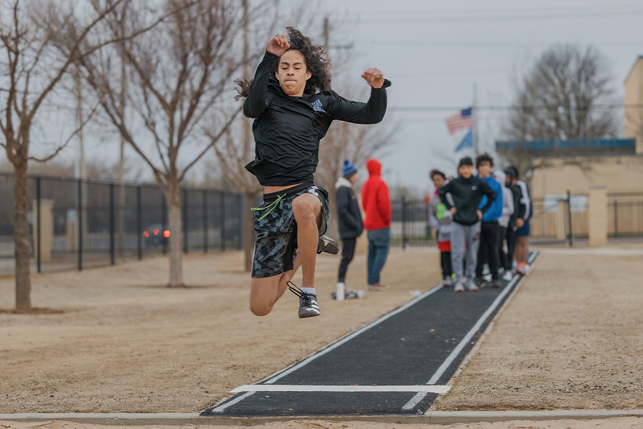 Fields & Futures 2023 Simon Greiner Program OKCPS Middle School Track Clinic blog gallery image