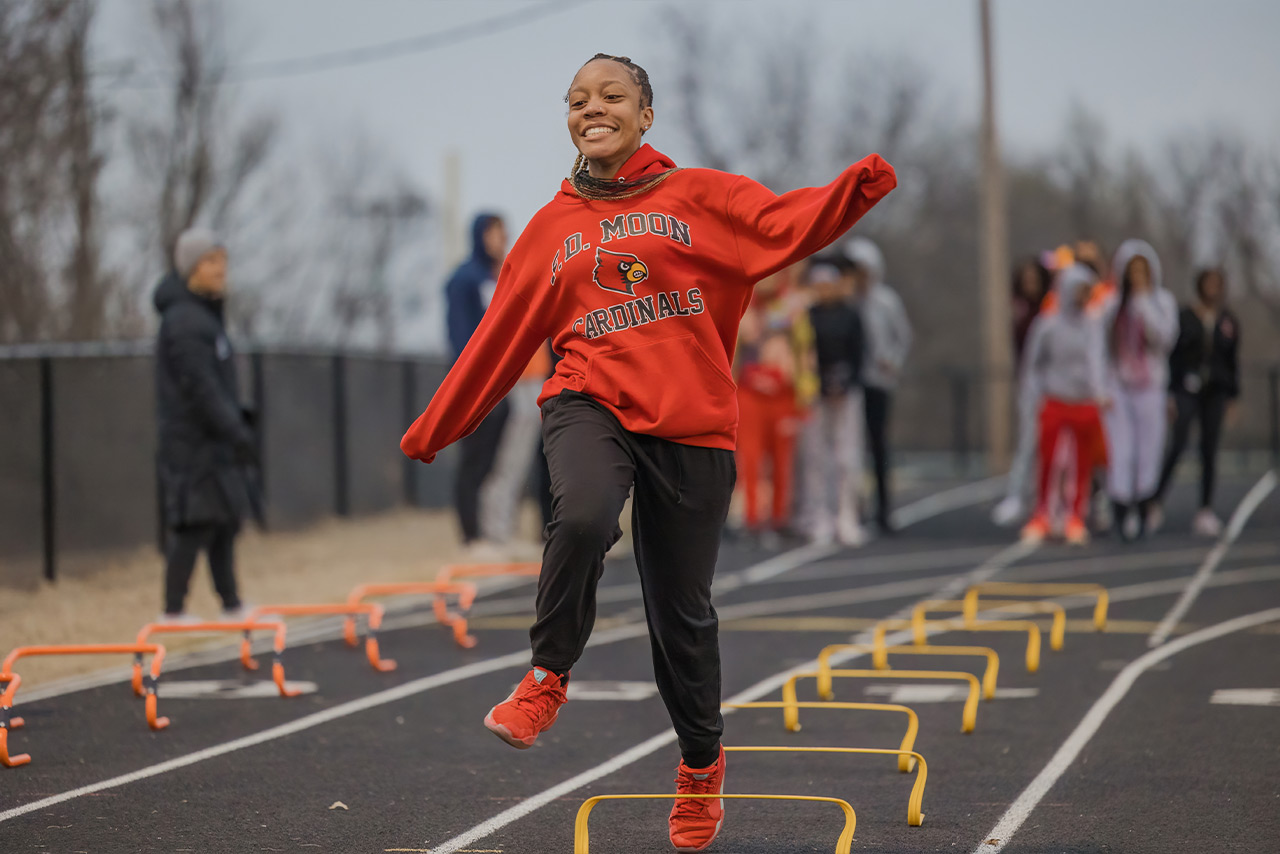 Fields & Futures 2023 Simon Greiner Program OKCPS Middle School Track Clinic blog gallery image